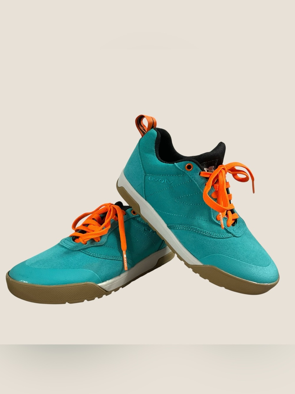 Evolve Rebel Unisex Teal Casual w/Orange Laces Sneakers Men's sz 4.5/Women's 5.5